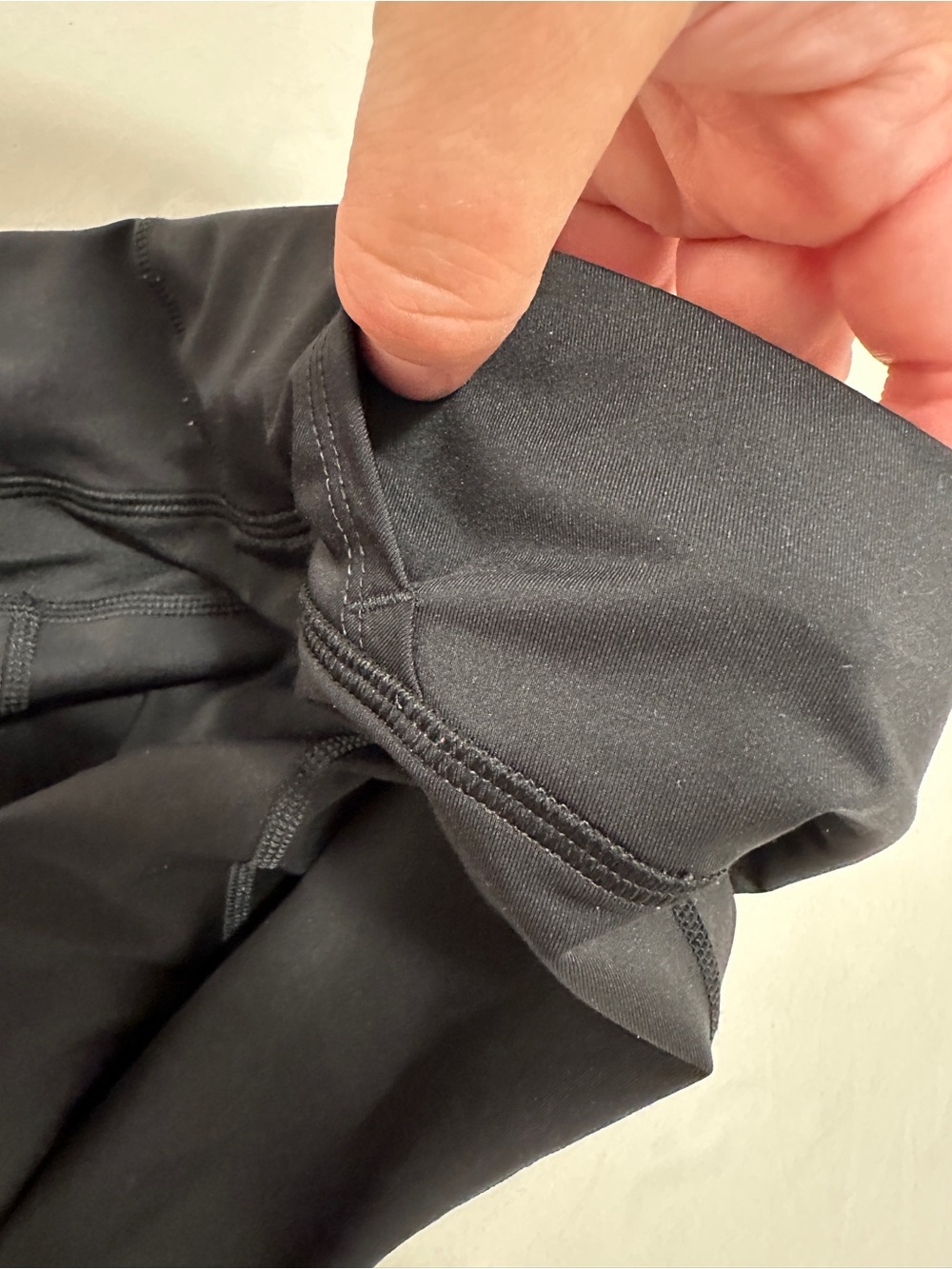 Arc'teryx Black Athletic Capris with Reflective Accents Size Medium Women’s - Picture 11 of 13